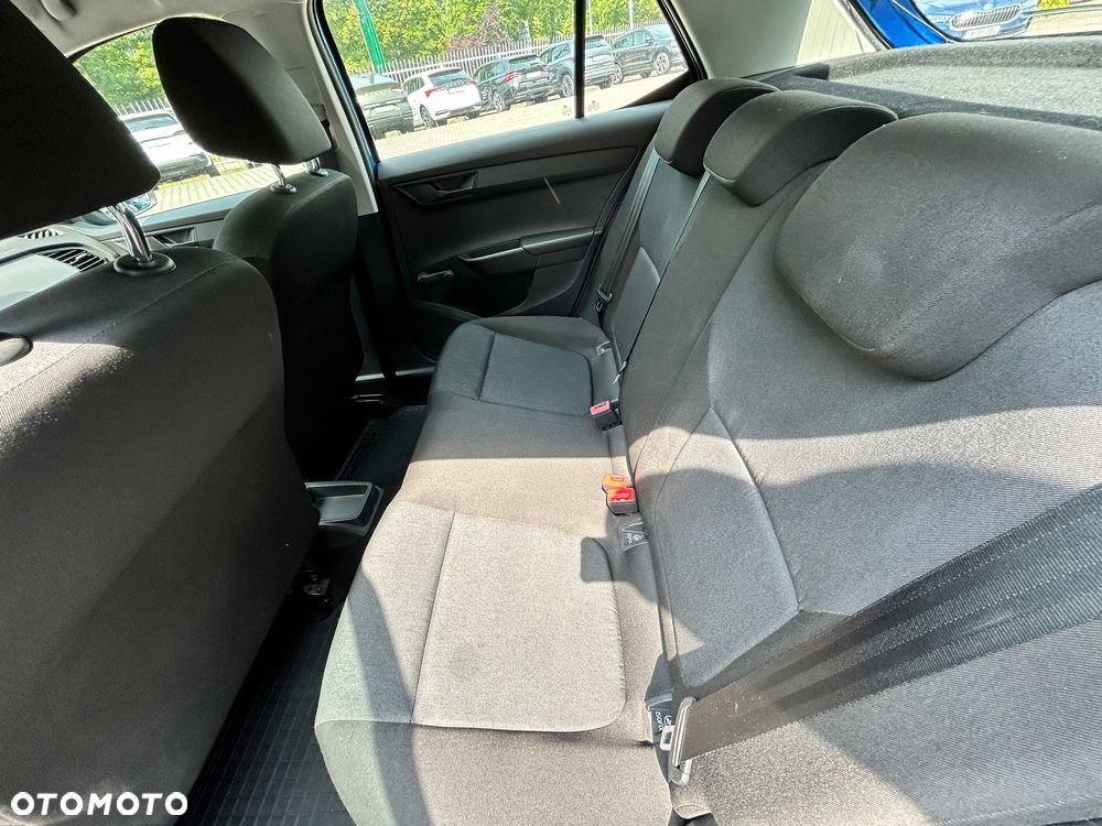 Skoda Fabia 1.2 TSI Active - 11