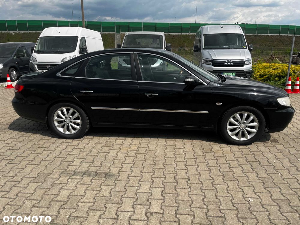 Hyundai Grandeur - 4
