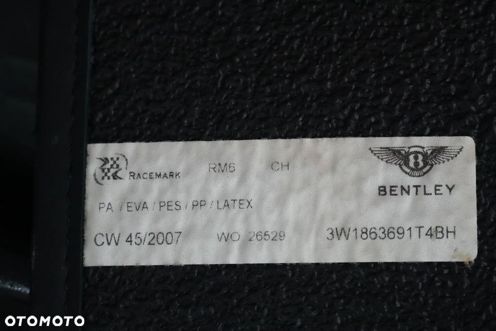 Bentley Continental GT - 13