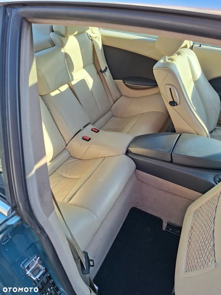BMW Seria 6 630 i - 12