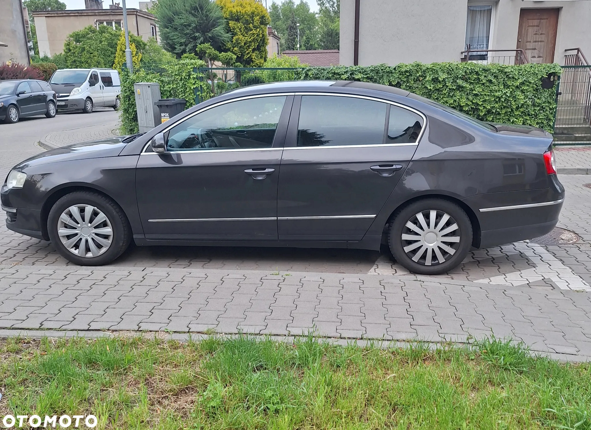Volkswagen Passat - 3