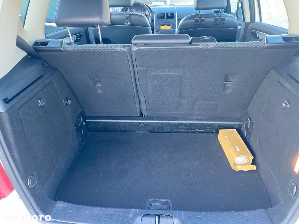 Mercedes-Benz Klasa A 180 CDI Autotronic Avantgarde - 8