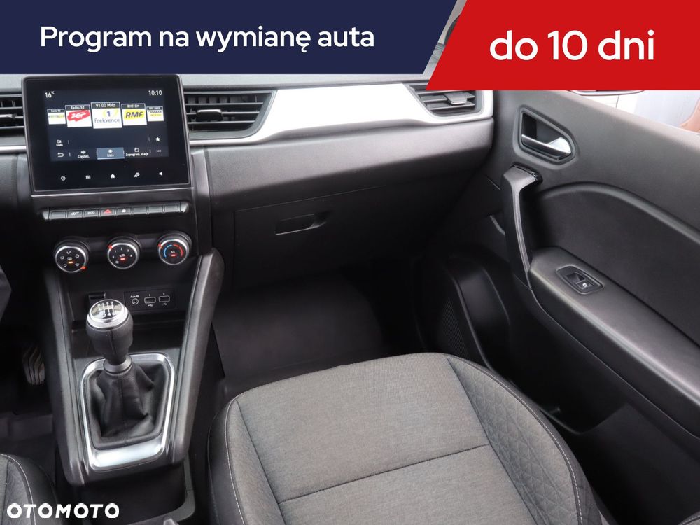 Renault Captur - 10