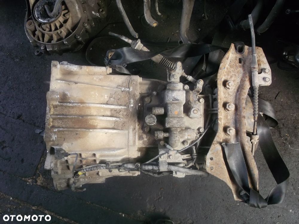 Skrzynia biegów Mitsubishi Canter Fuso 4M42 3.0 - 1