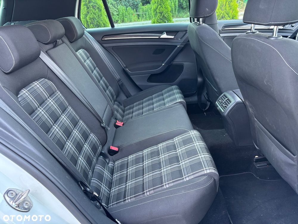 Volkswagen Golf GTD BlueMotion Technology - 19