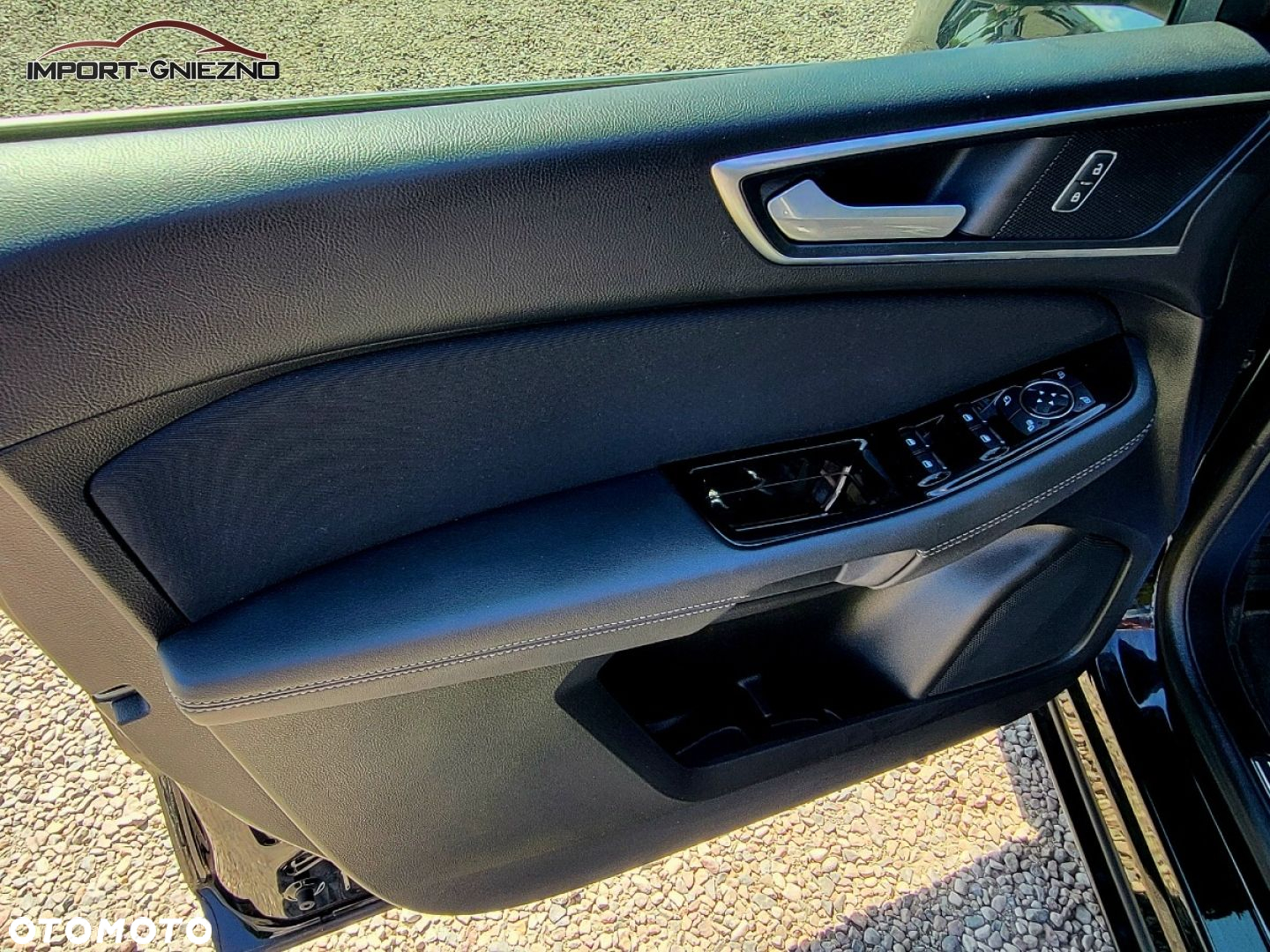 Ford S-Max - 34
