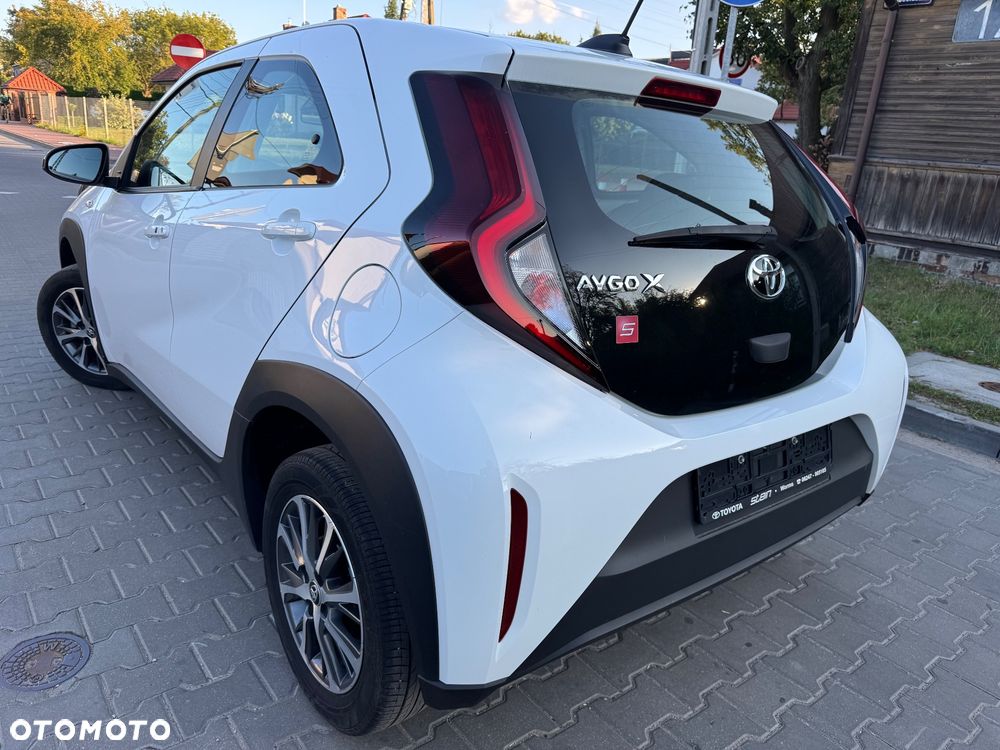 Toyota Aygo X - 6