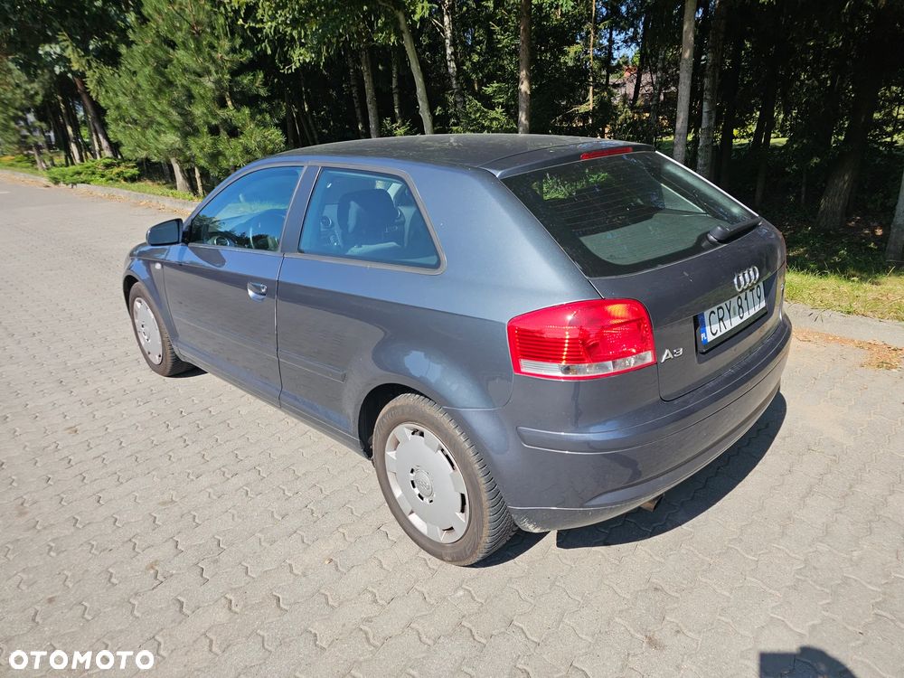 Audi A3 3-drzwiowe 1.6 tiptronic Attraction - 4