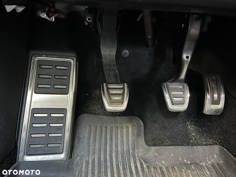 Skoda Superb 2.0 TDI Style - 35