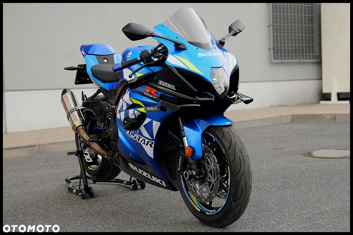 Suzuki GSX-R - 7