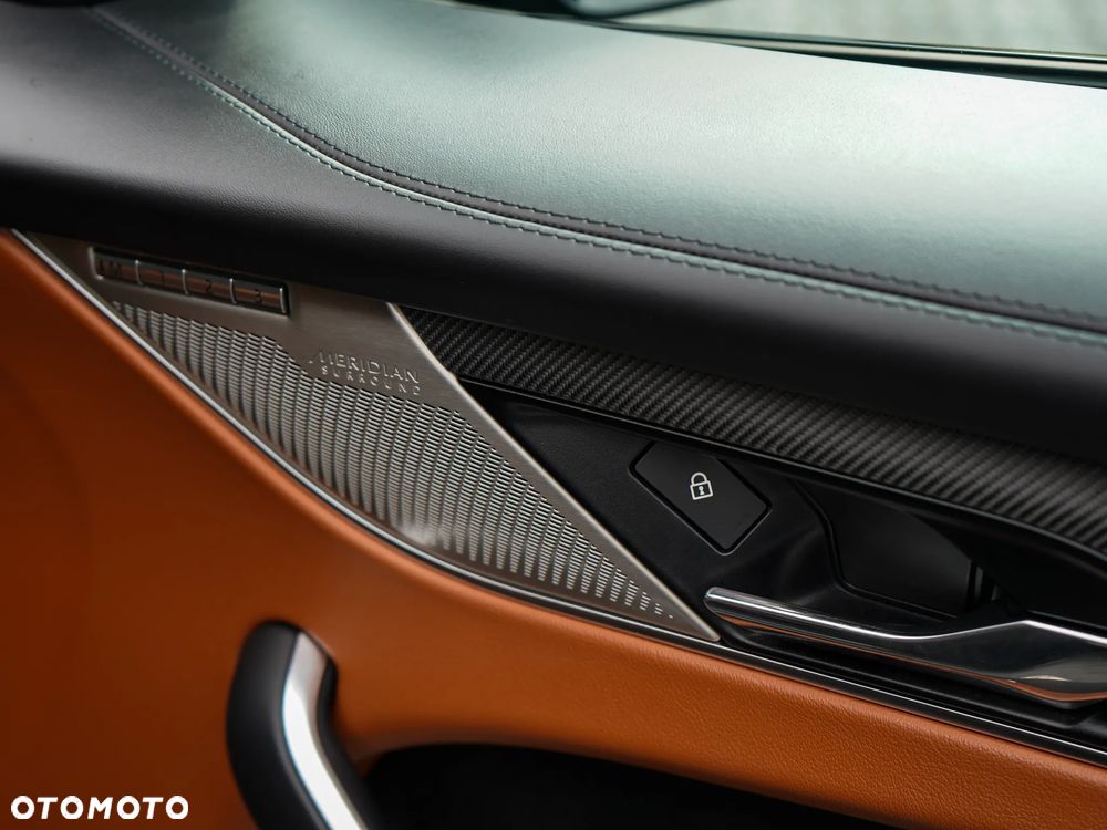 Jaguar F-Pace 5.0 V8 P550 AWD SVR - 20