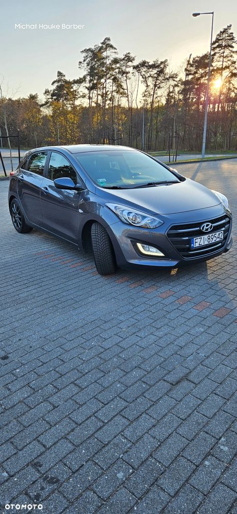 Hyundai i30 1.6 D Style - 2