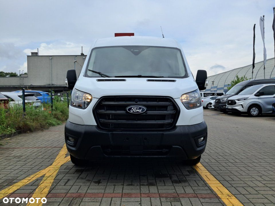 Ford Nowy Transit - 8