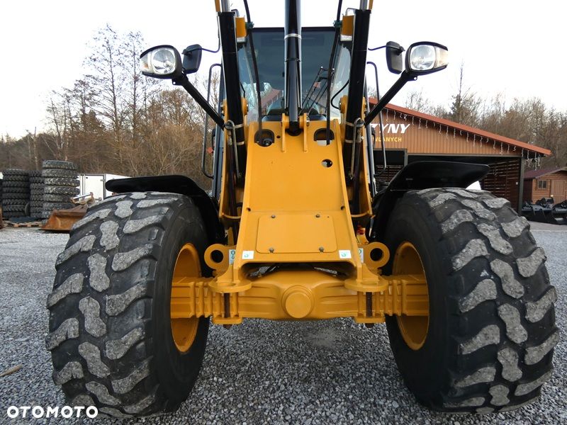 Caterpillar CAT 906H2 Z Niemiec / Ładny Stan / 5.958mtg / kilka sztuk / - 31