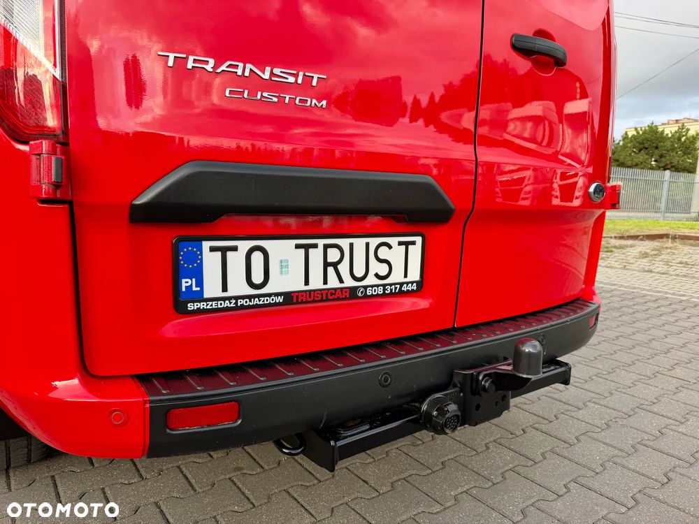Ford TRANSIT L2H1 / 6 OSÓB / SALON POLSKA / BEZWYPADKOWY / 2.0 130KM / LEASING / KREDYT - 26