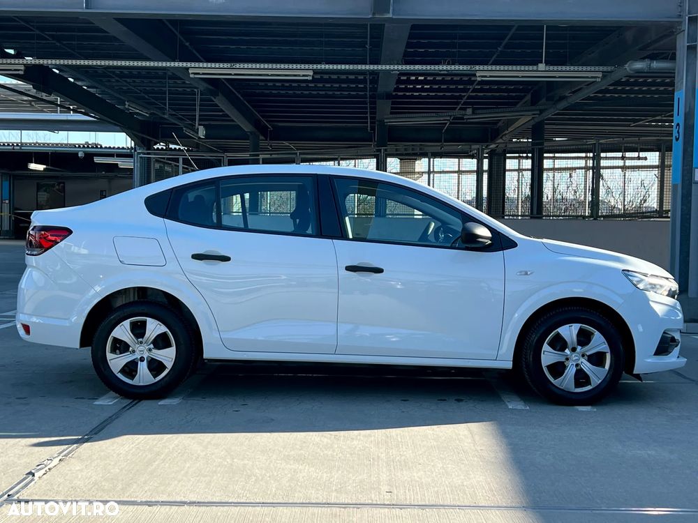 Dacia Logan TCe 90 Essential - 8