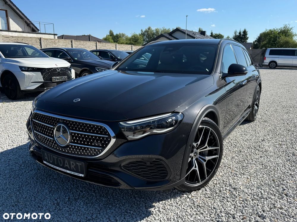 Mercedes-Benz Klasa E 300 de PHEV 4-Matic Avantgarde 9G-Tronic - 4