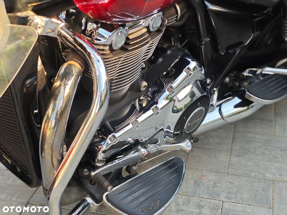 Triumph Thunderbird - 15