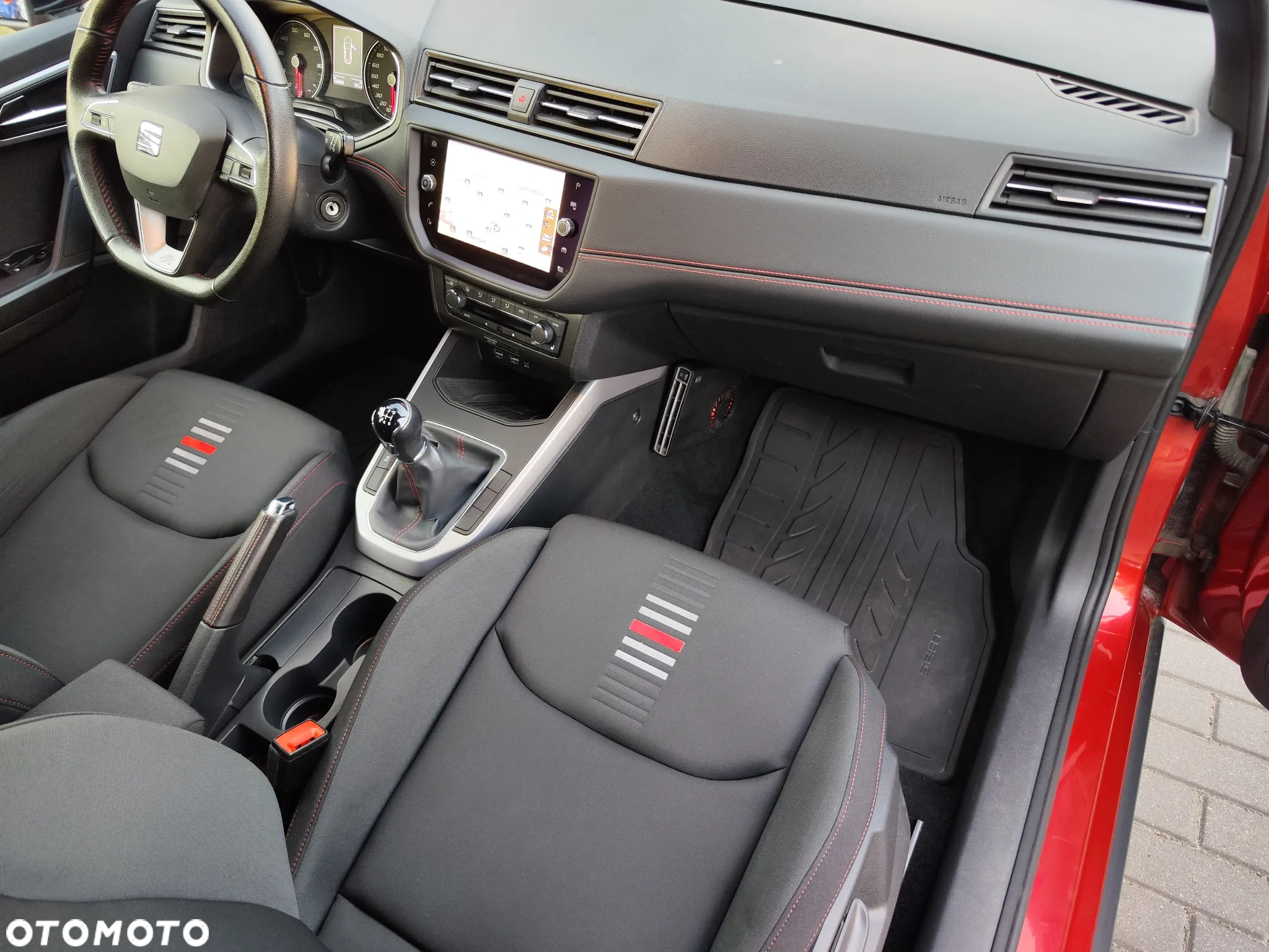 Seat Arona 1.0 TSI FR Black Edition S&S - 14