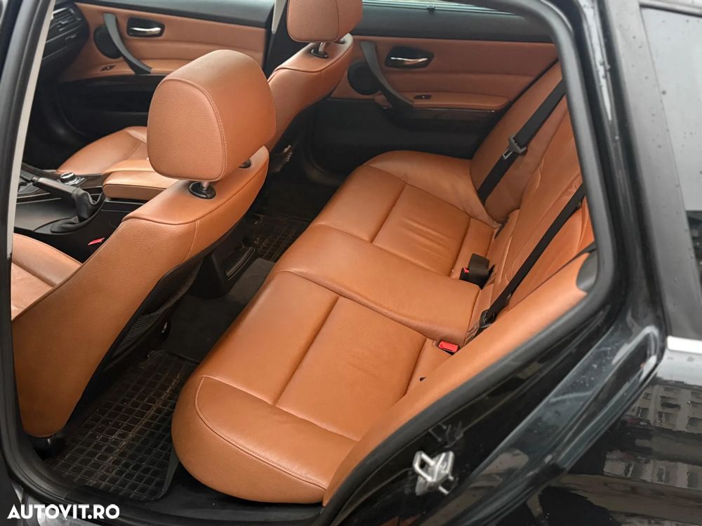 BMW Seria 3 ver-318d-dpf-aut-edition-exclusive - 18