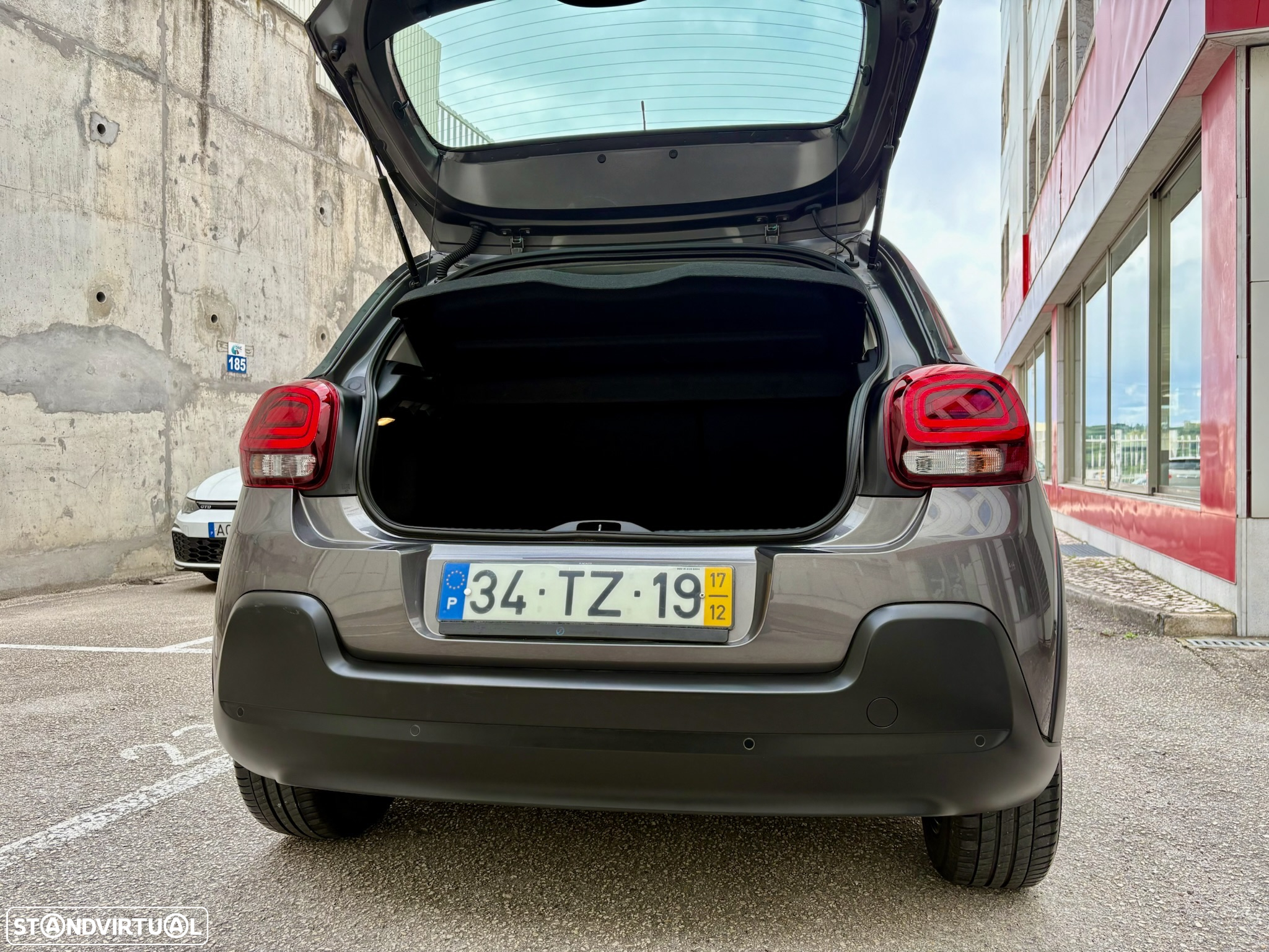 Citroën C3 1.2 PureTech Feel - 19