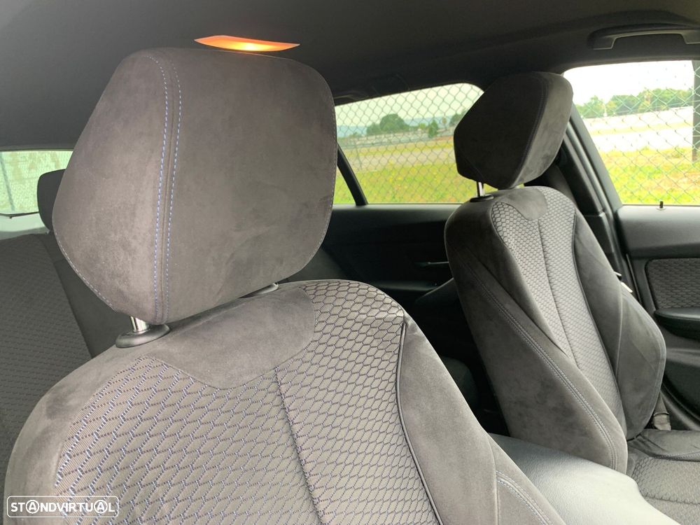 BMW 320 d Auto Pack M - 21