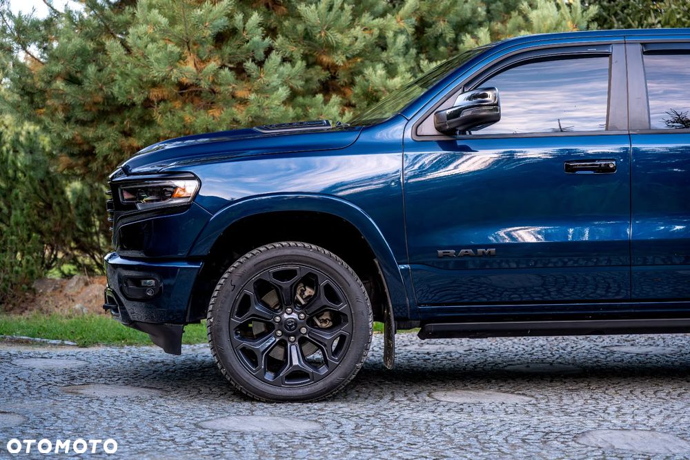 RAM 1500 5.7 eTorque Crew Cab Shortbed Limited Black - 22