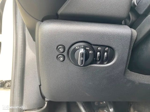 MINI 5 Portas One Essential - 19