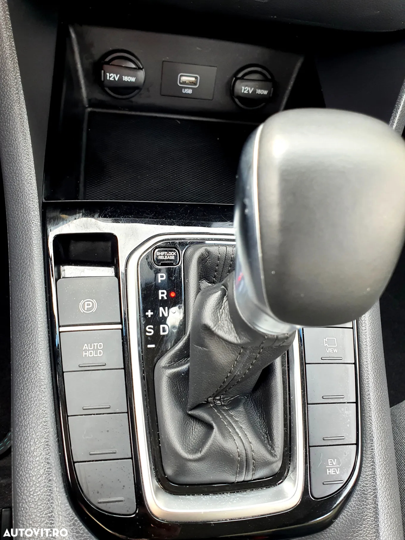Hyundai IONIQ Plug-in-Hybrid 1.6 GDI Style - 15
