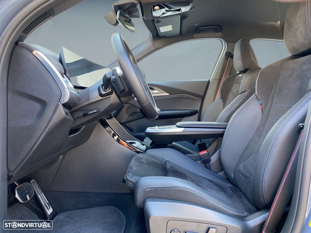 BMW iX2 eDrive20 Pack Desportivo M Pro - 3
