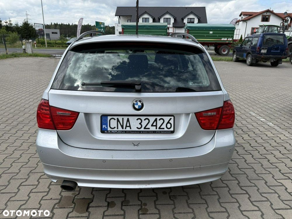 BMW Seria 3 - 6