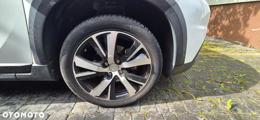 Peugeot 2008 PureTech 110 Stop&Start GT-Line Edition - 9