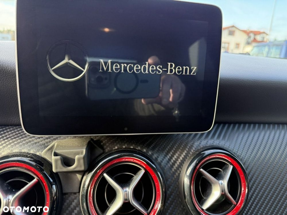 Mercedes-Benz Klasa A 250 7G-DCT Sport - 33