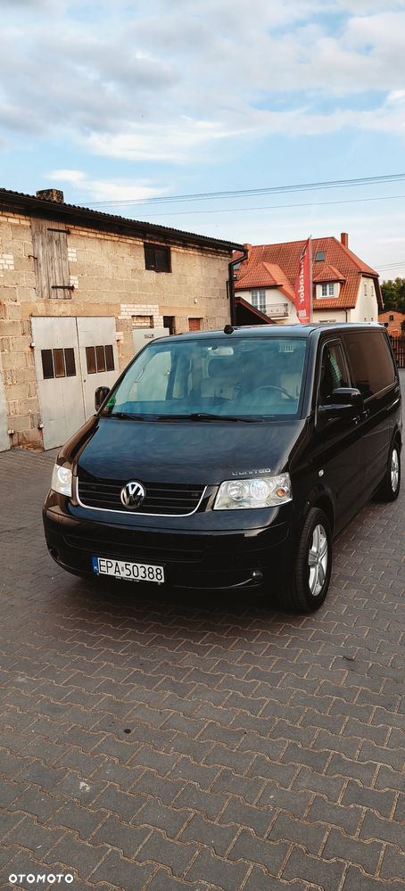 Volkswagen Multivan - 4