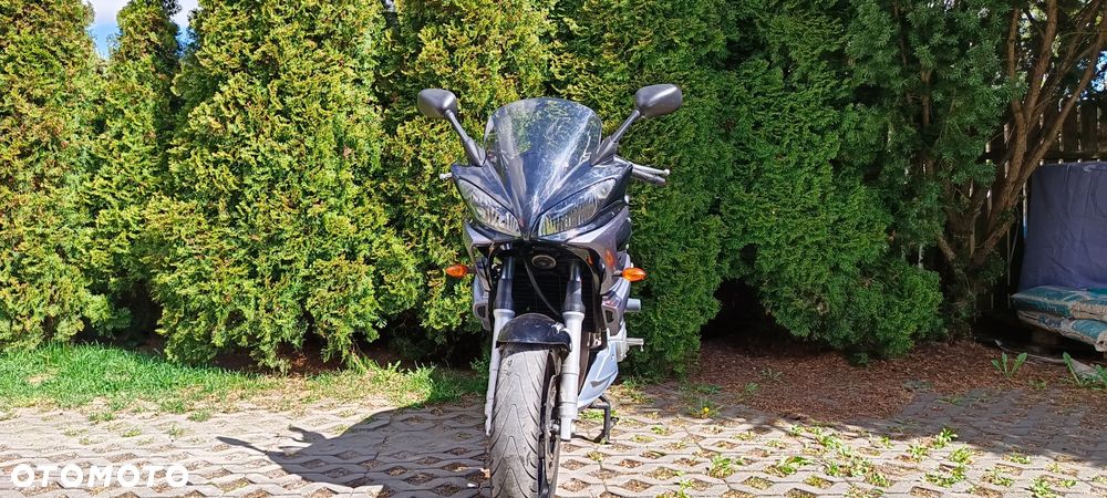 Yamaha FZ6 - 6