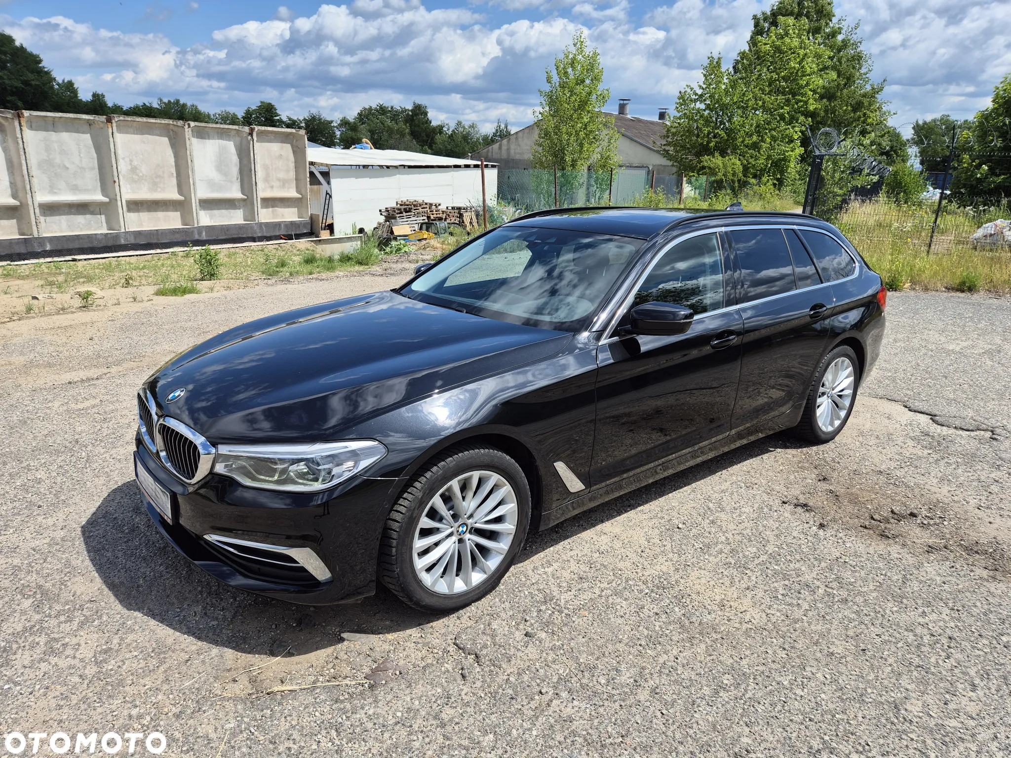 BMW Seria 5 530d xDrive Luxury Line - 3