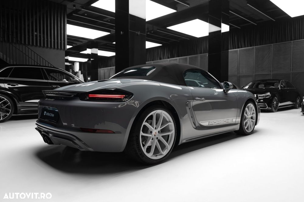 Porsche Boxster - 10