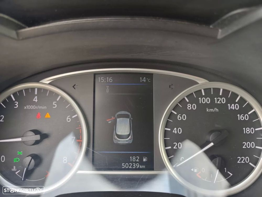 Nissan Micra 1.0 G Acenta - 19