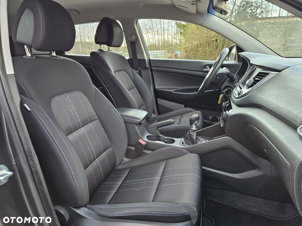 Hyundai Tucson blue 1.6 GDi 2WD Advantage - 25