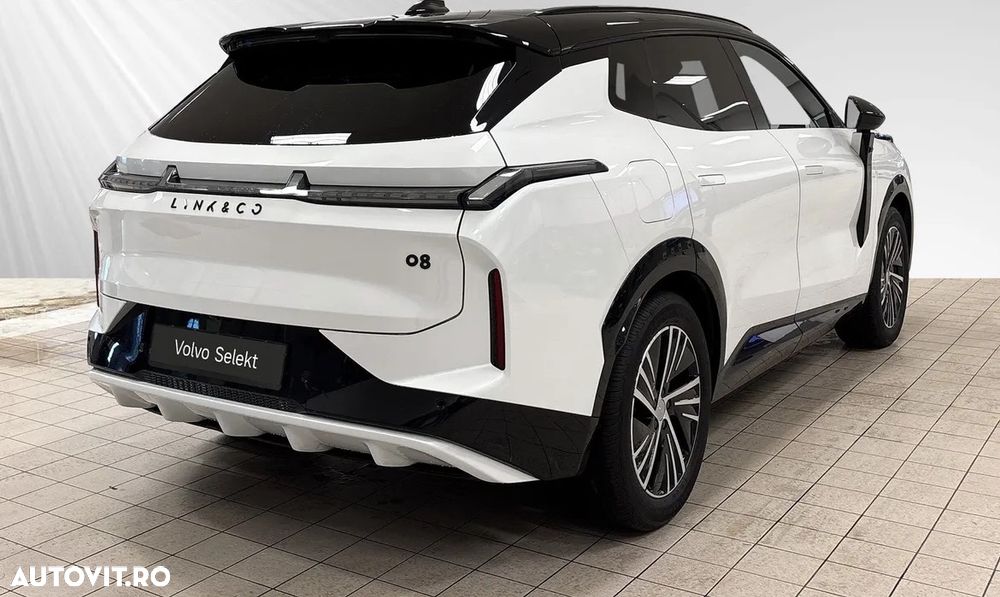 Lynk&Co 08 - 4