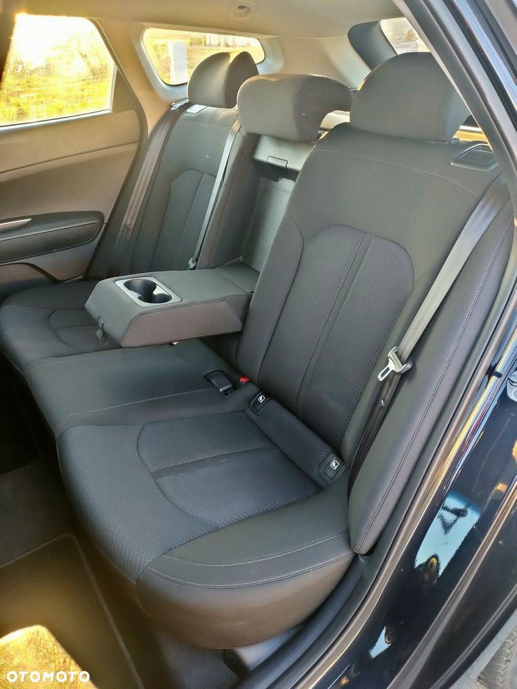 Kia Optima - 12