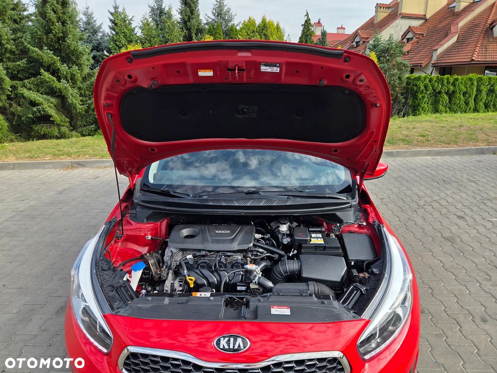 Kia Ceed 1.6 GDI L - 18
