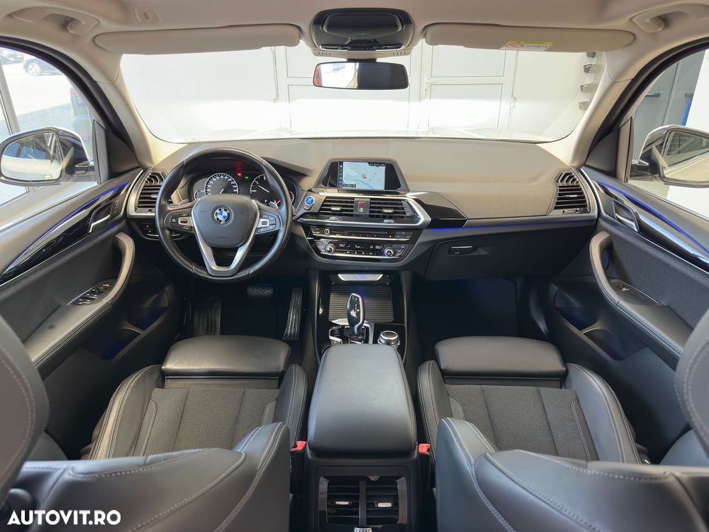 BMW X3 xDrive20d AT Luxury Line - 6