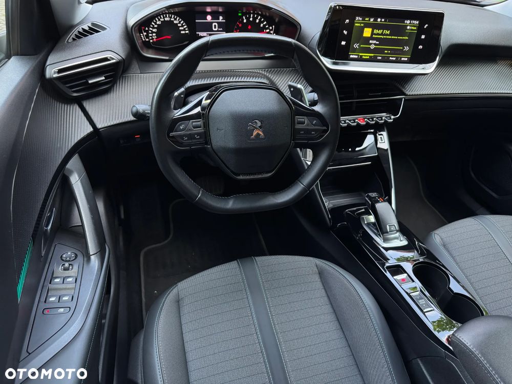 Peugeot 2008 1.2 PureTech Allure S&S EAT8 - 16