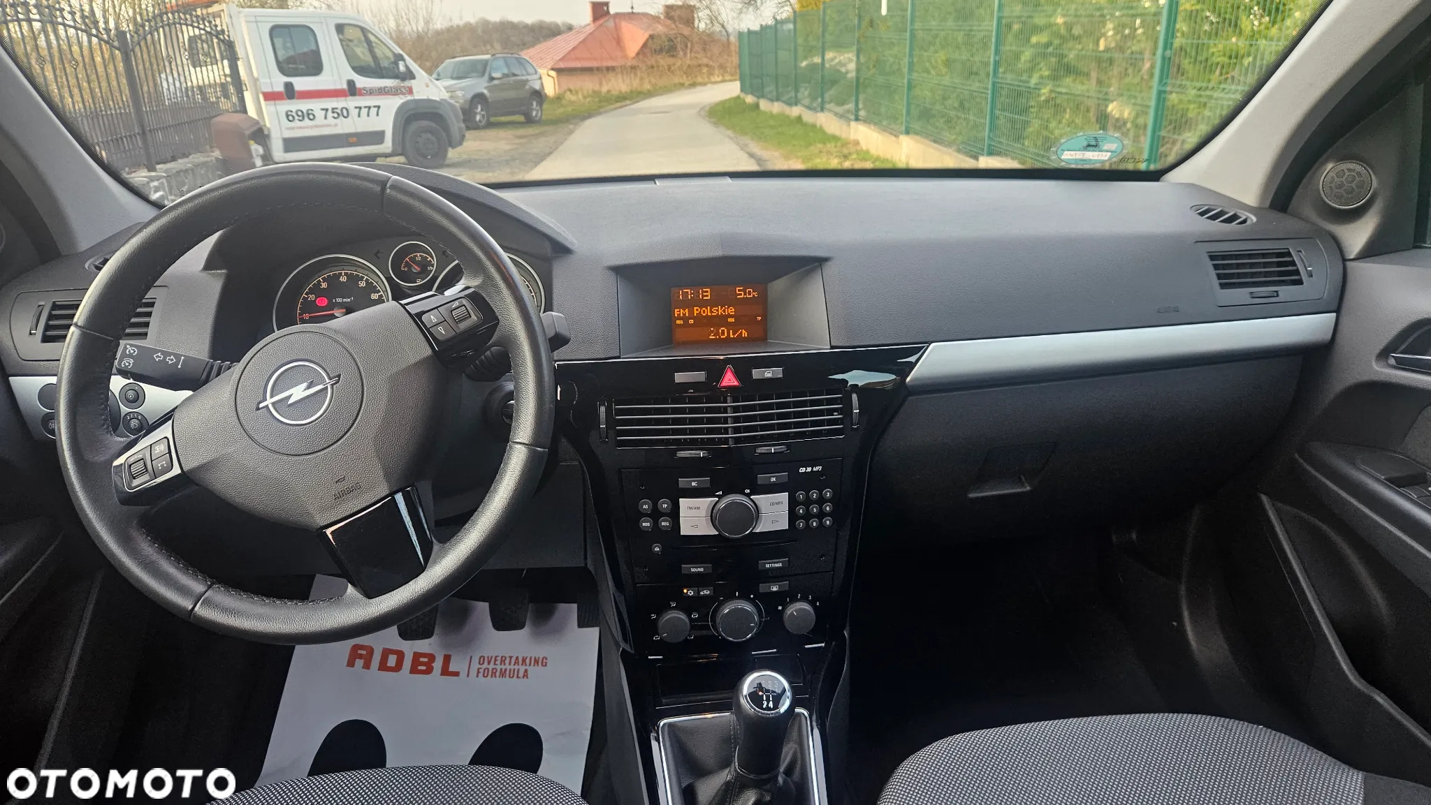 Opel Astra GTC 1.8 Edition 111 Jahre - 14