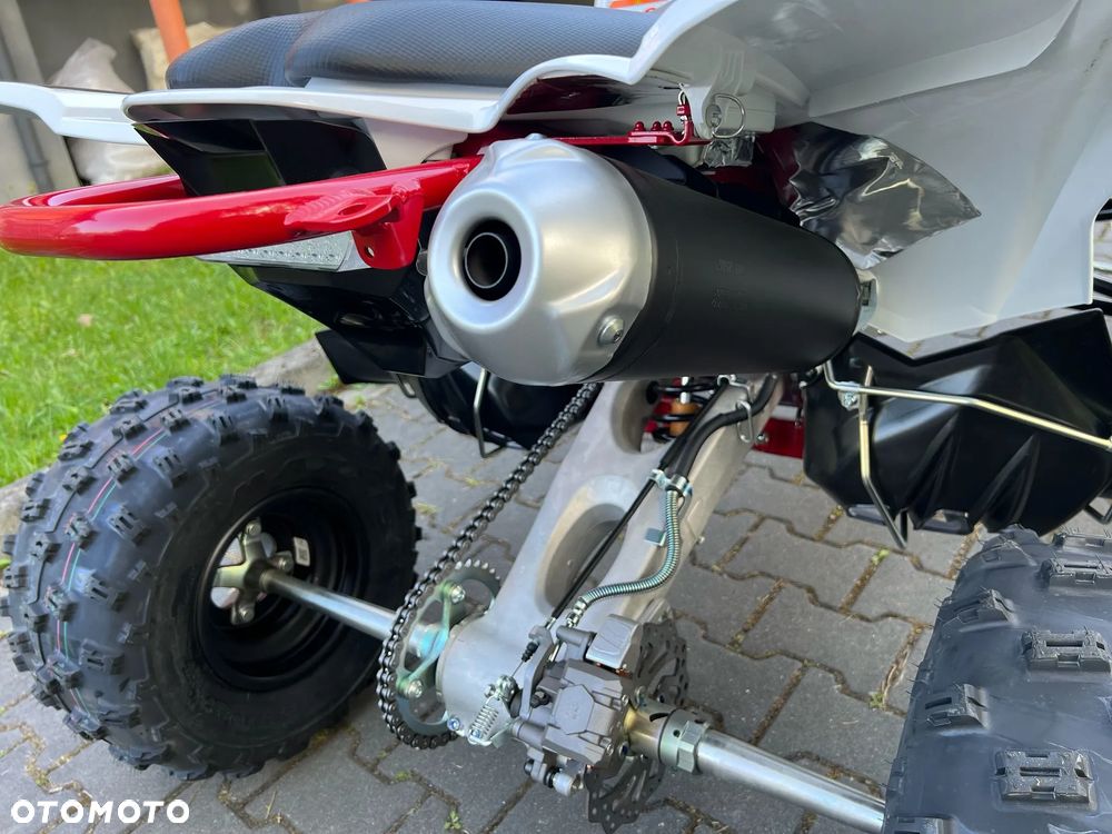 Yamaha YFZ - 12