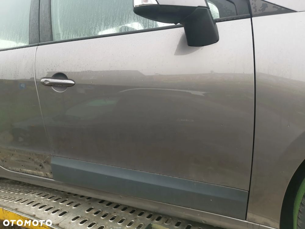 Renault Grand Scenic III 12r. Kol: TEKNG Części - 12