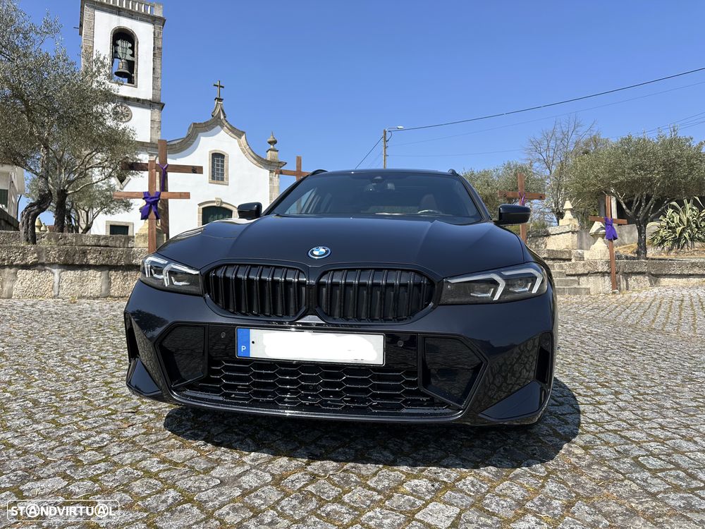 BMW 330 e Pack Desportivo M Pro Auto - 3