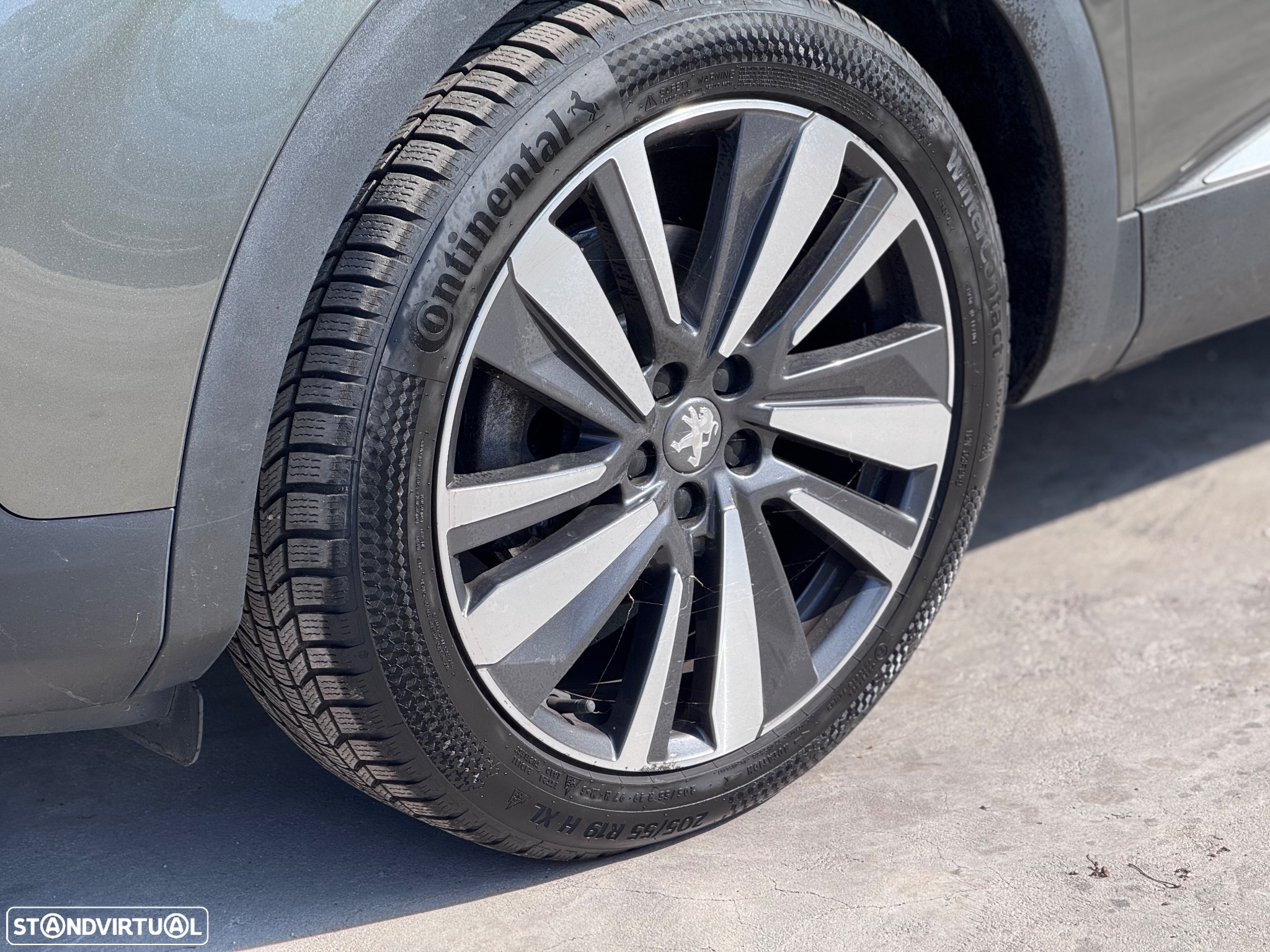 Peugeot 3008 PureTech 130 Stop & Start GPF EAT8 Allure Pack - 19