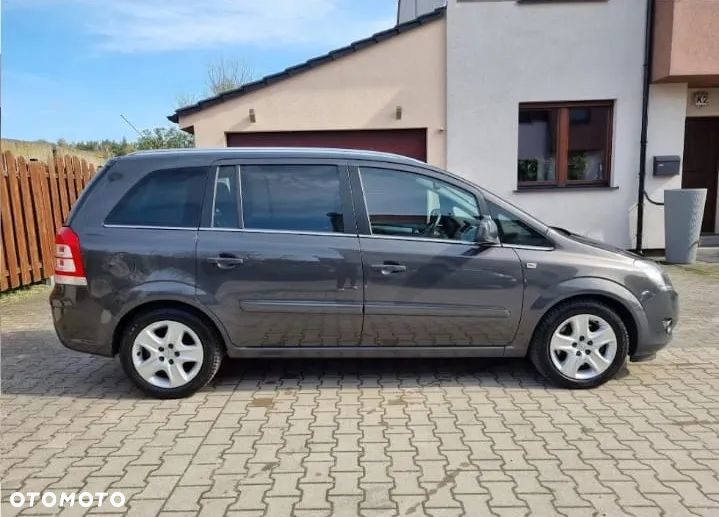 Opel Zafira - 6